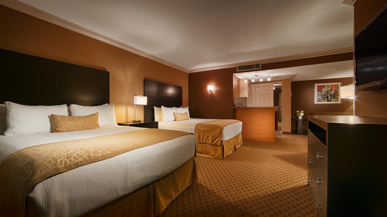 Hotel D'Lins Ontario Airport מראה חיצוני תמונה